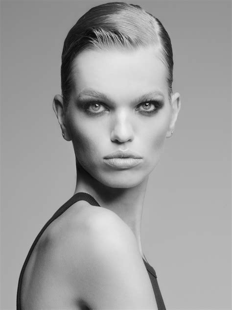 Model Moments: Daphne Groeneveld 